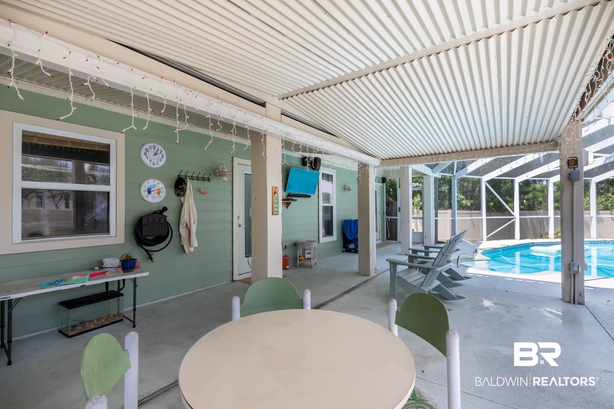 31043 Peninsula Drive Orange Beach, AL 36561 - Photo 29 of 50 Covered & Screened Outdoo