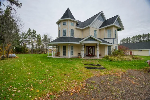 $384,900 | 6455 Wilson Road, Makinen, MN 55763