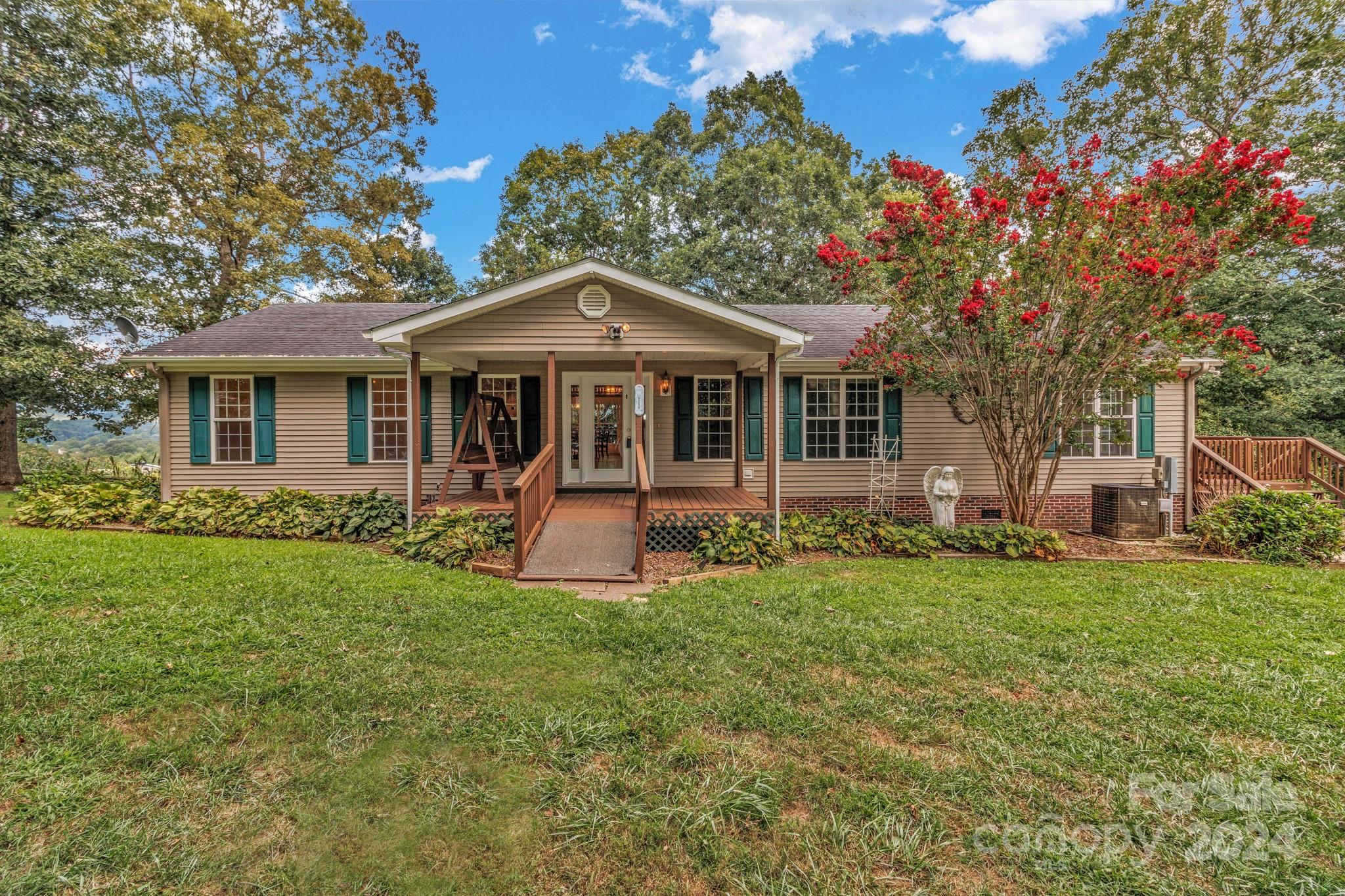 16 Baldwin Farms Road Fletcher, NC 28732 - Photo 1 of 46 Gallery Image 1