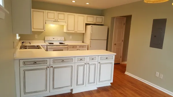 $2,400 | 1628 Baltusrol Lane, Mount Pleasant, SC 29466