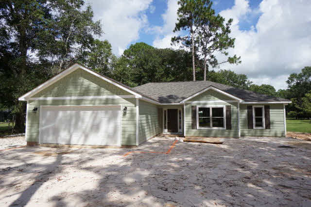 7655 Simmons Drive Foley, AL 36535 - Photo 1 of 11