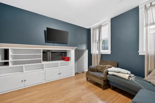 $875,000 | 105 8th Street, Unit 1, Hoboken, NJ 07030