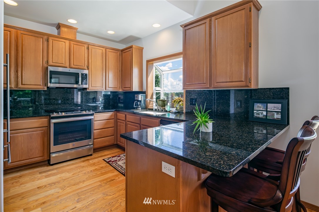 28112 Grandview Road Arlington, WA 98223 - Photo 16 of 40 Gallery Image 16