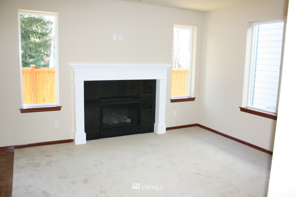 3404 181st Place Southeast Bothell, WA 98012 - Photo 6 of 8
