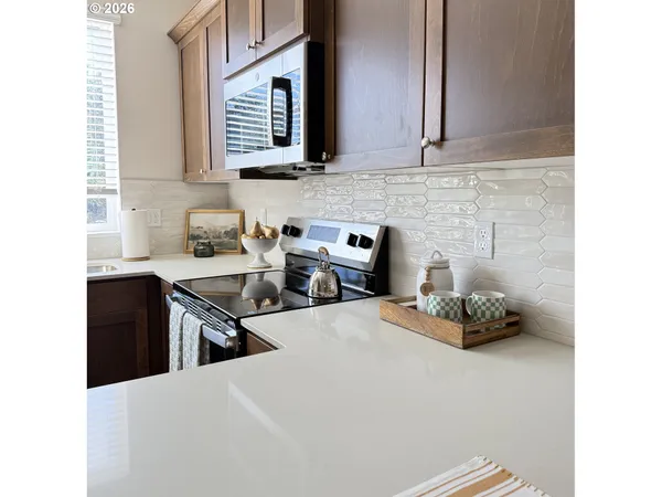 $415,000 | 37101 Dubarko Road, Unit W61, Sandy, OR 97055