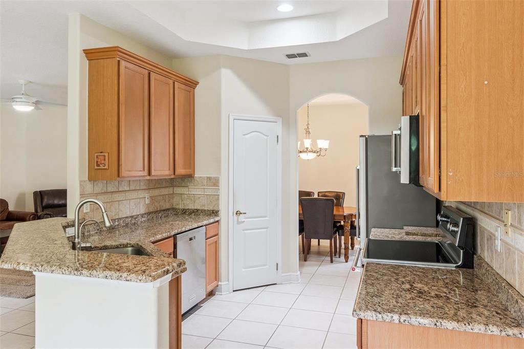 2830 Spring Heather Place Oviedo, FL 32766 - Photo 12 of 54