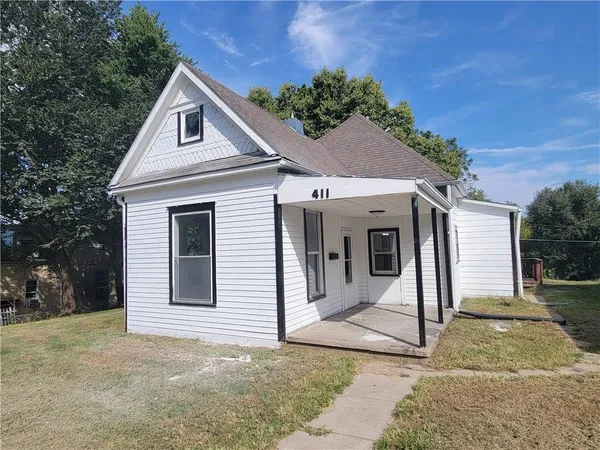 $109,900 | 411 Blake Street, St. Joseph, MO 64504