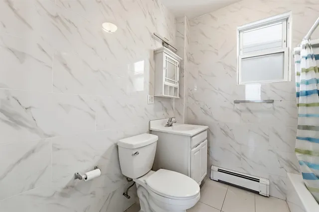 $2,700 | 525 7th Street, Unit 2, Union City, NJ 07087