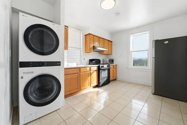 $2,700 | 525 7th Street, Unit 2, Union City, NJ 07087