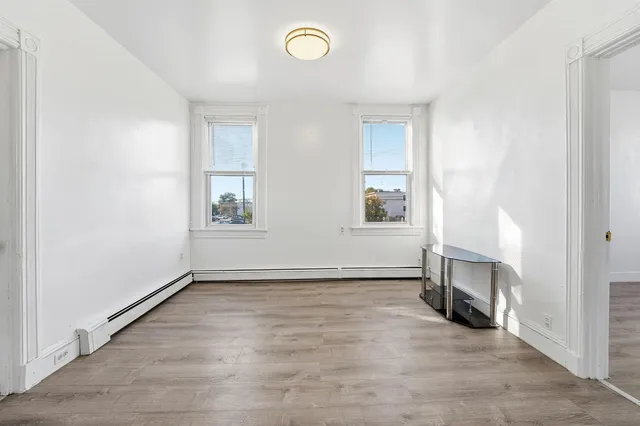 $2,700 | 525 7th Street, Unit 2, Union City, NJ 07087