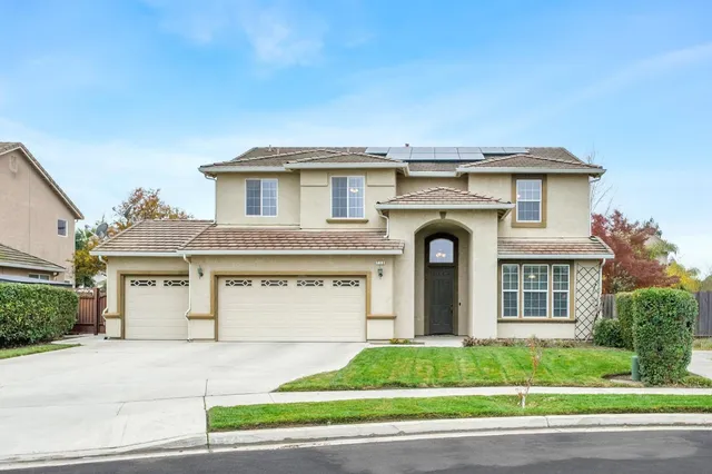$575,000 | 775 South Michelle Avenue, Kerman, CA 93630