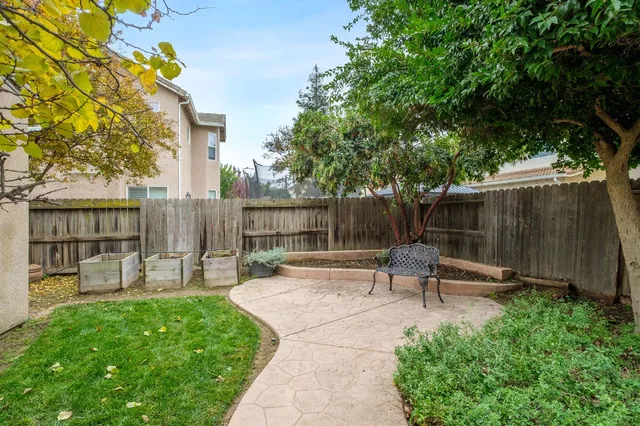 $575,000 | 775 South Michelle Avenue, Kerman, CA 93630