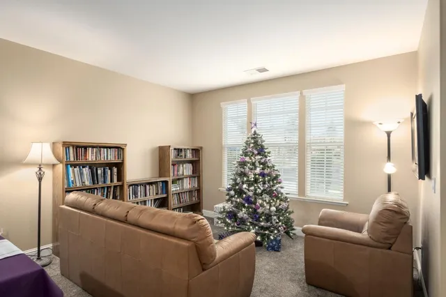 $575,000 | 775 South Michelle Avenue, Kerman, CA 93630