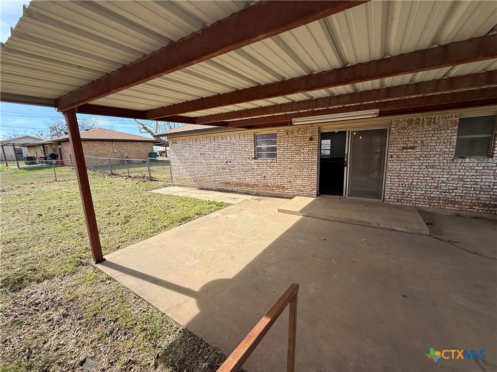 801 Meadowlark Street Hamilton, TX 76531 - Photo 34 of 42