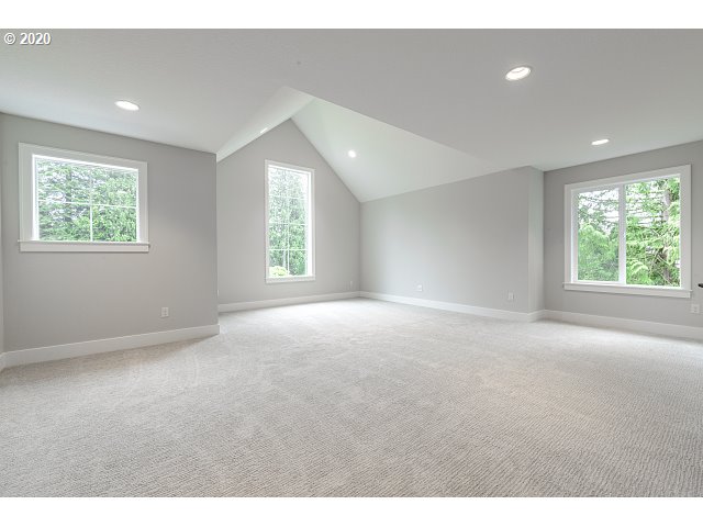 2895 Southwest West Point Avenue Portland, OR 97225 - Photo 11 of 24 Gallery Image 11