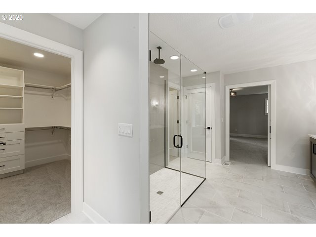 2895 Southwest West Point Avenue Portland, OR 97225 - Photo 22 of 24 Gallery Image 22