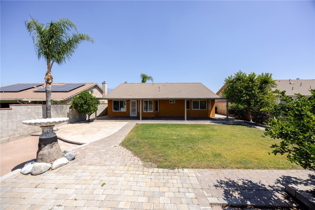 15045 Spring Street Fontana, CA 92335 - Photo 32 of 36