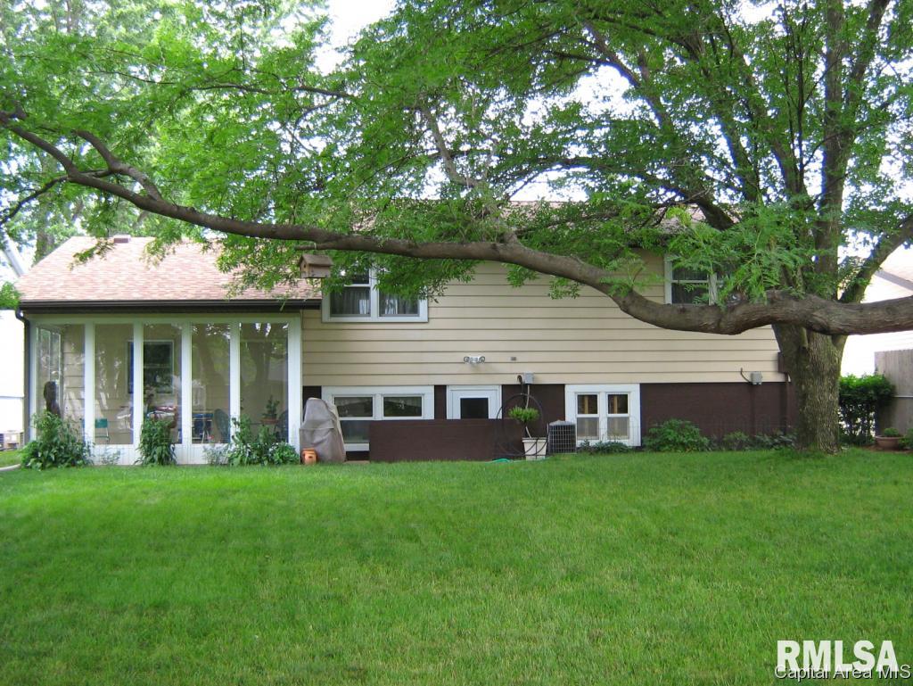 208 Walnut Valley Drive Springfield, IL 62707 - Photo 20 of 22