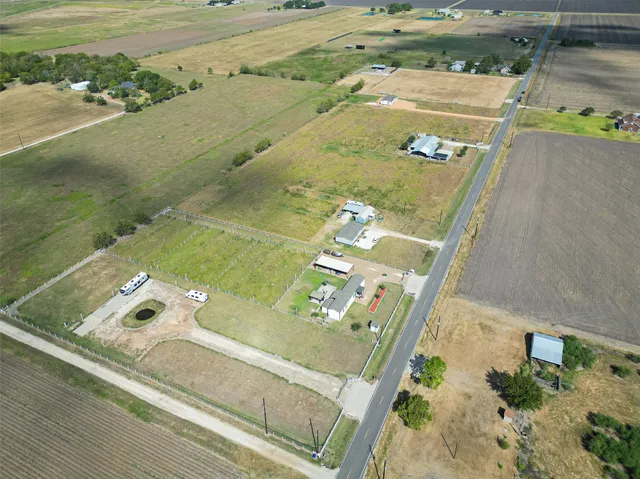 $540,000 | 805 Williams Road, East Bernard, TX 77435