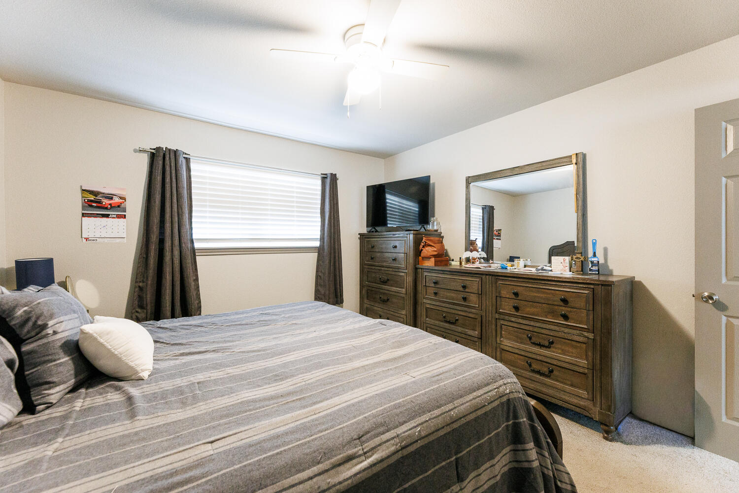 834 9th Street Wolfforth, TX 79382 - Photo 20 of 34 Primary Bedroom