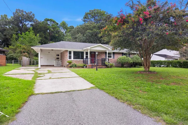 $360,000 | 4765 South Constellation Drive, North Charleston, SC 29418