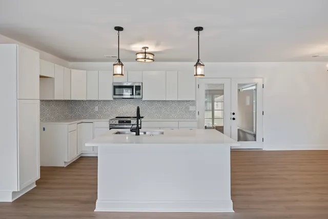 $360,000 | 4765 South Constellation Drive, North Charleston, SC 29418