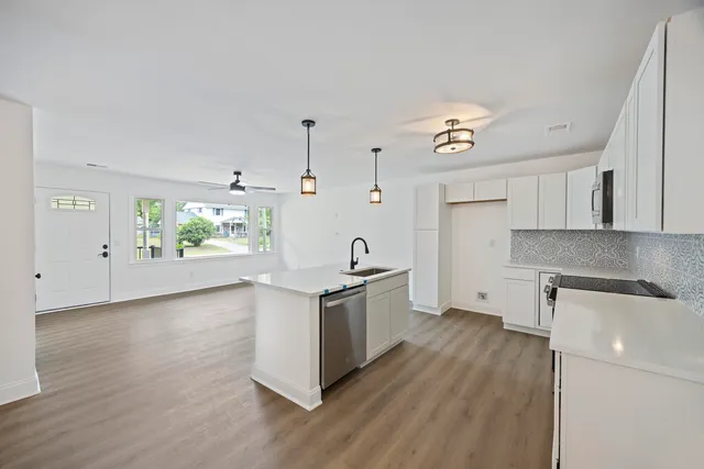 $360,000 | 4765 South Constellation Drive, North Charleston, SC 29418