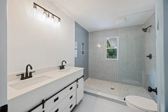 $360,000 | 4765 South Constellation Drive, North Charleston, SC 29418