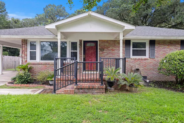 $360,000 | 4765 South Constellation Drive, North Charleston, SC 29418