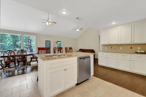 $498,900 | 837 South Cape Royale Drive, Coldspring, TX 77331