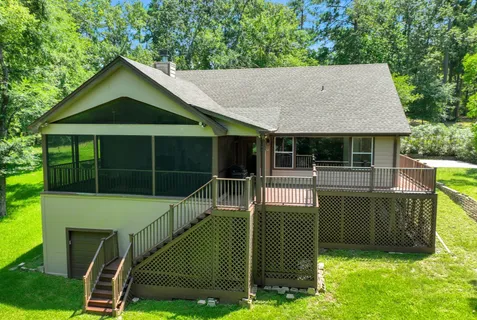 $498,900 | 837 South Cape Royale Drive, Coldspring, TX 77331