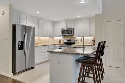 $498,900 | 837 South Cape Royale Drive, Coldspring, TX 77331