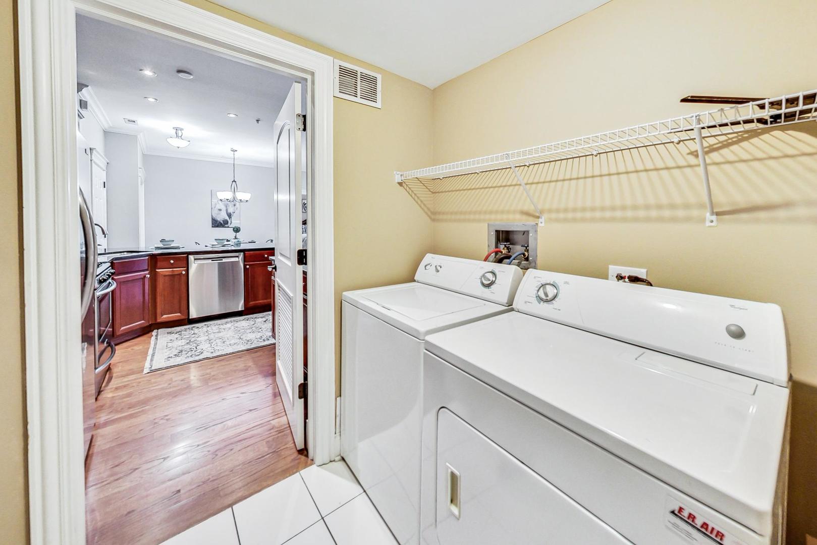 1453 West Irving Park Road, Unit 203 Chicago, IL 60613 - Photo 19 of 22 Gallery Image 19