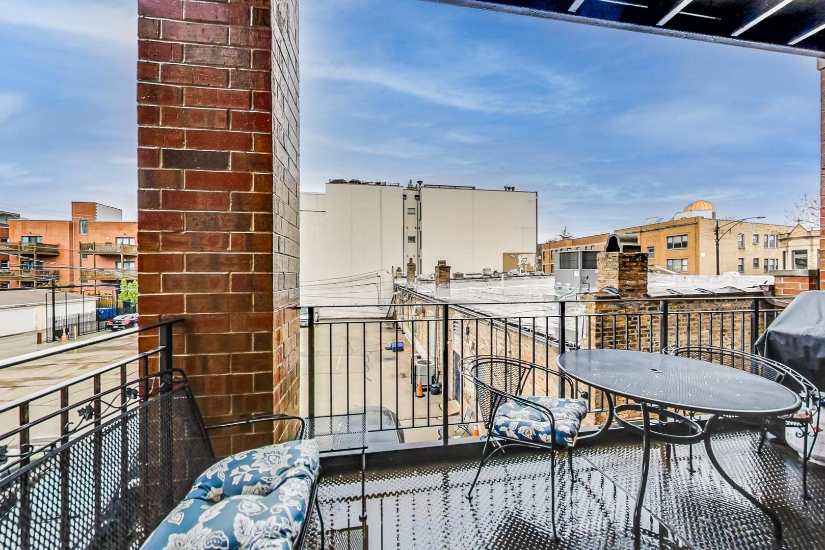 1453 West Irving Park Road, Unit 203 Chicago, IL 60613 - Photo 21 of 22 Gallery Image 21