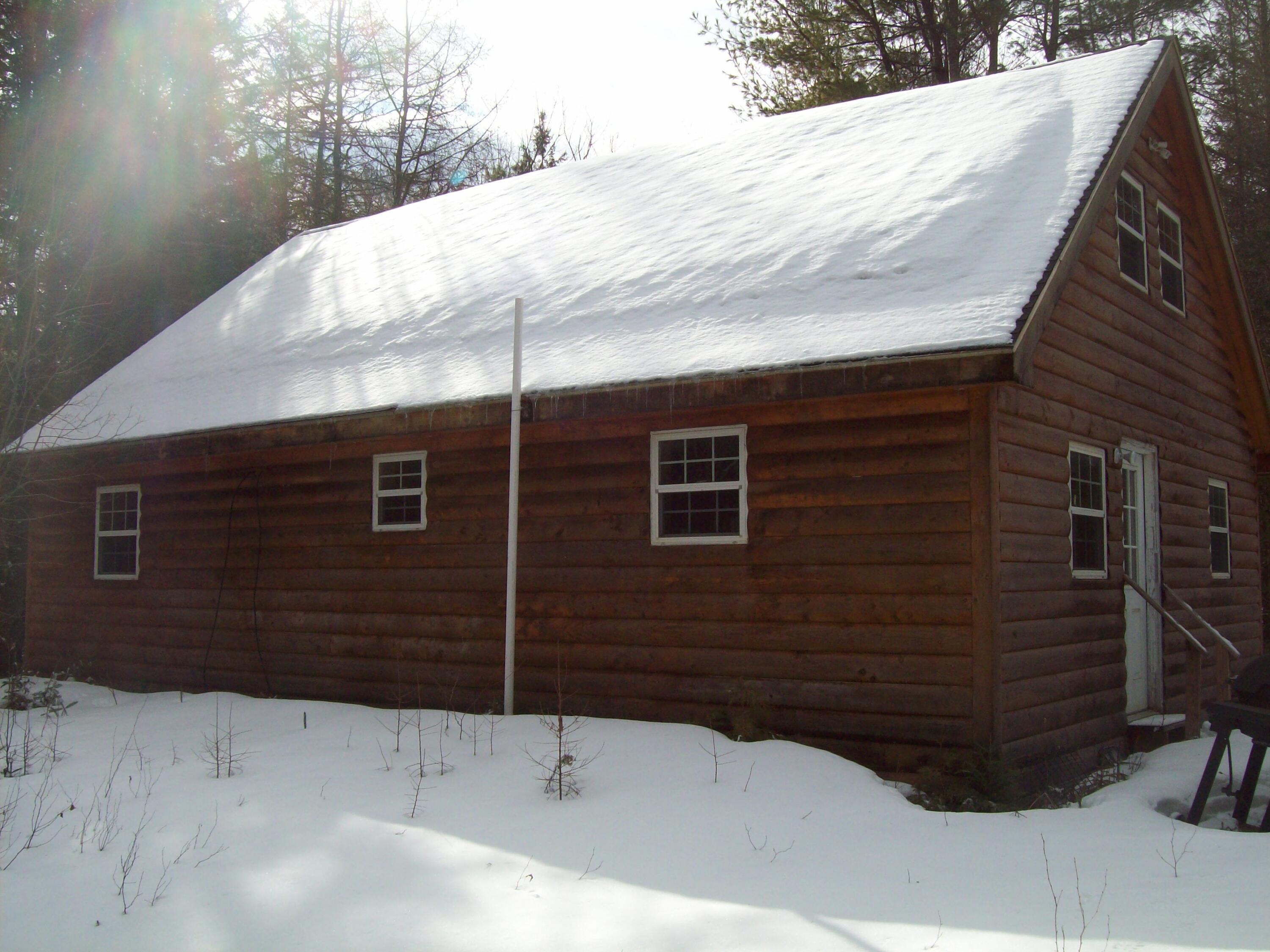 580 Town Line Road Springfield, ME 04487 - Photo 3 of 21 100_2530