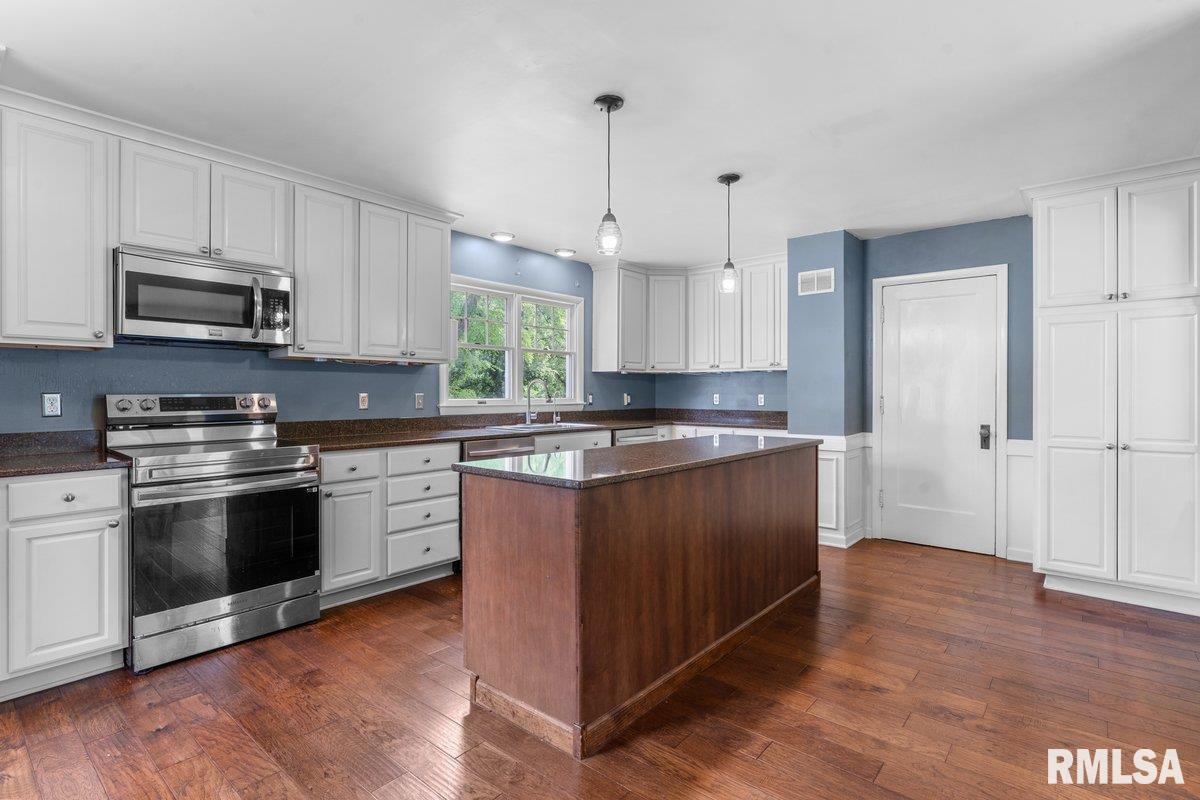 1325 South Bates Avenue Springfield, IL 62704 - Photo 19 of 55
