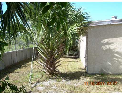 880 West Dolphin Ridge Road West Palm Beach, FL 33406 - Photo 11 of 14 Additional Photo