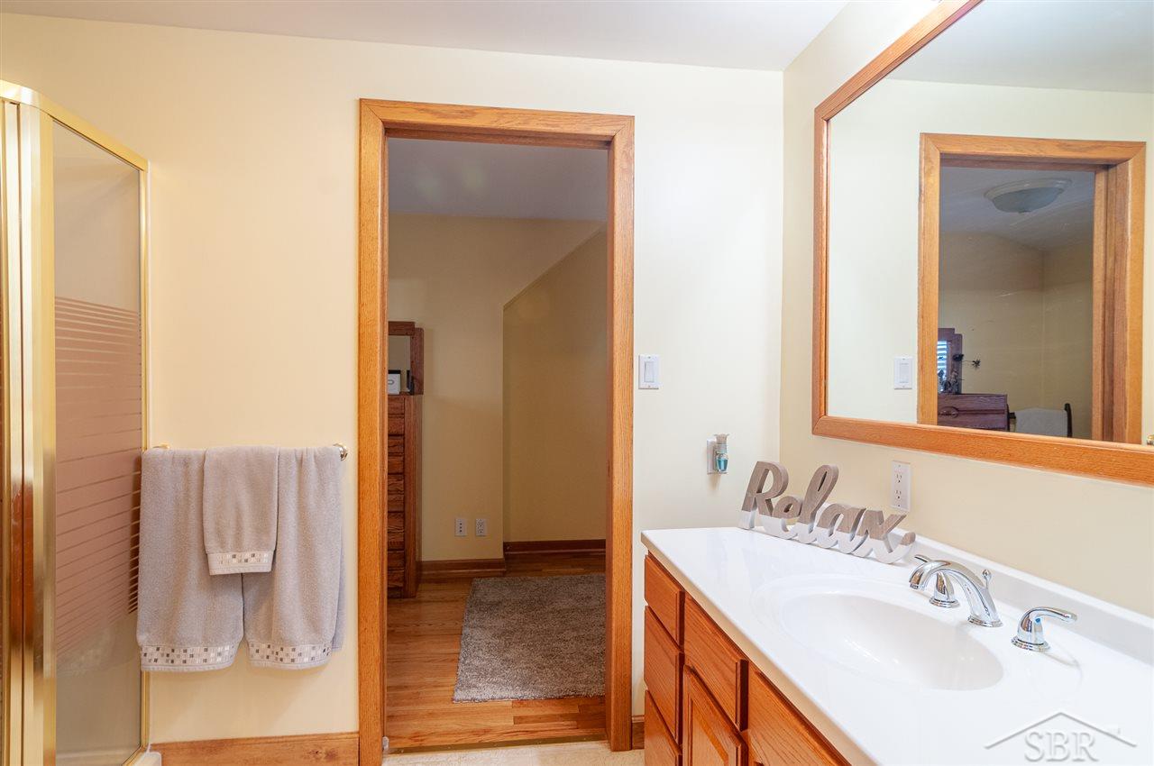 9650 Junction Road Frankenmuth, MI 48734 - Photo 18 of 30 50032872-17.JPG
