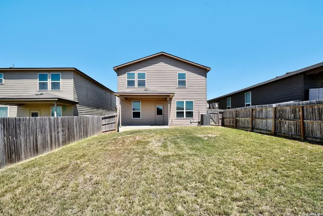 $1,600 | 10370 Dunlap, San Antonio, TX 78252