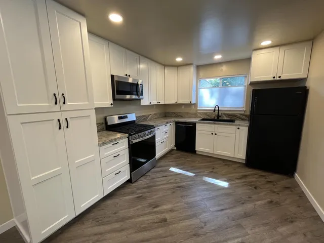 $1,325,990 | 7081 Kayo Drive, Penryn, CA 95663