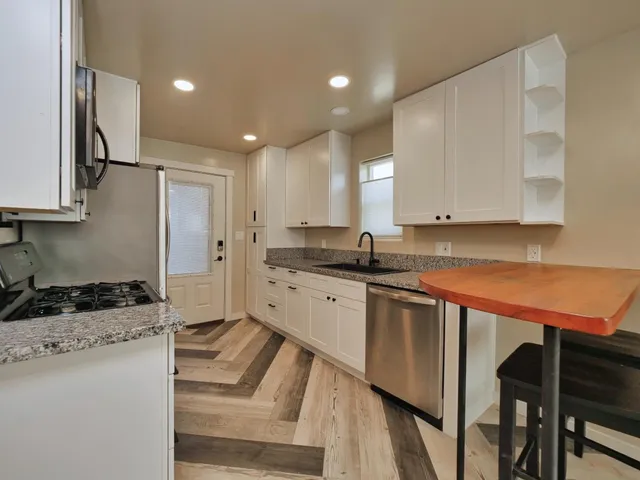 $1,325,990 | 7081 Kayo Drive, Penryn, CA 95663