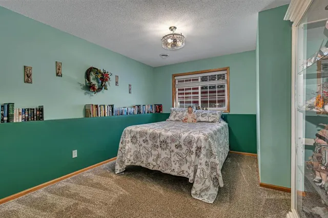 $339,900 | 401 Cedarwood Court, Waite Park, MN 56387