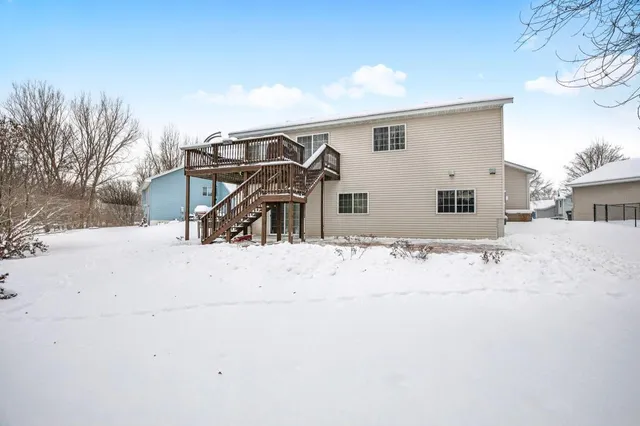 $339,900 | 401 Cedarwood Court, Waite Park, MN 56387