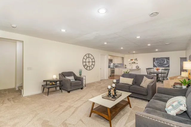 $699,900 | 5099 151st Street West, Apple Valley, MN 55124