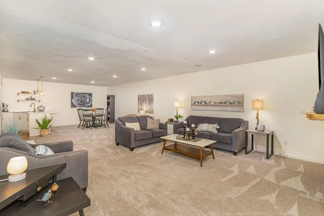 $699,900 | 5099 151st Street West, Apple Valley, MN 55124