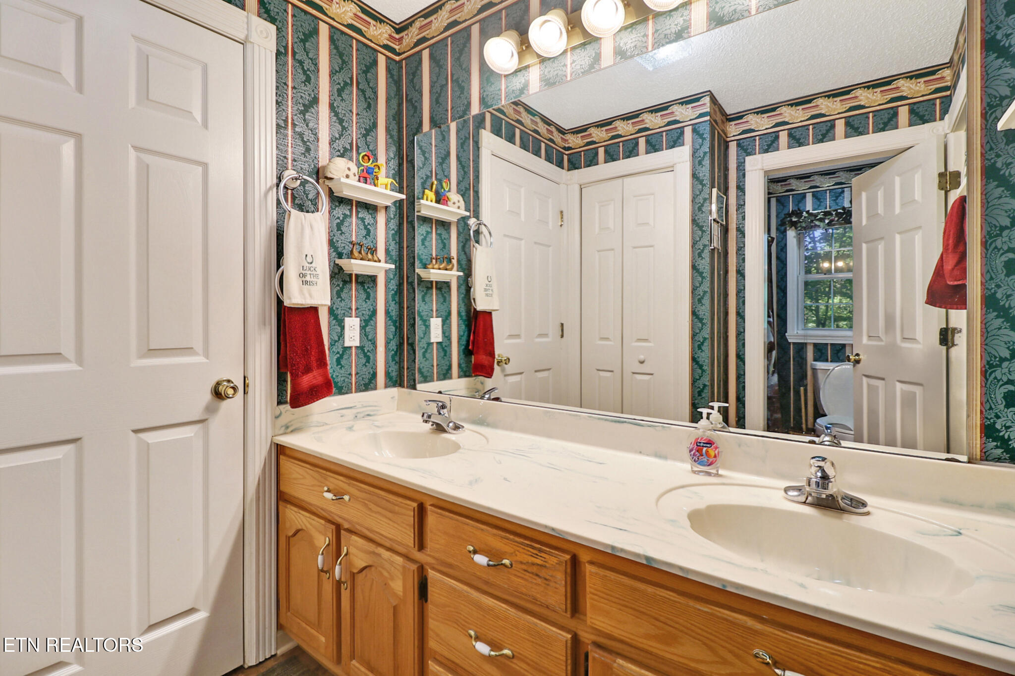 101 Duncan Hinds Road Jamestown, TN 38556 - Photo 52 of 59 Master Bath