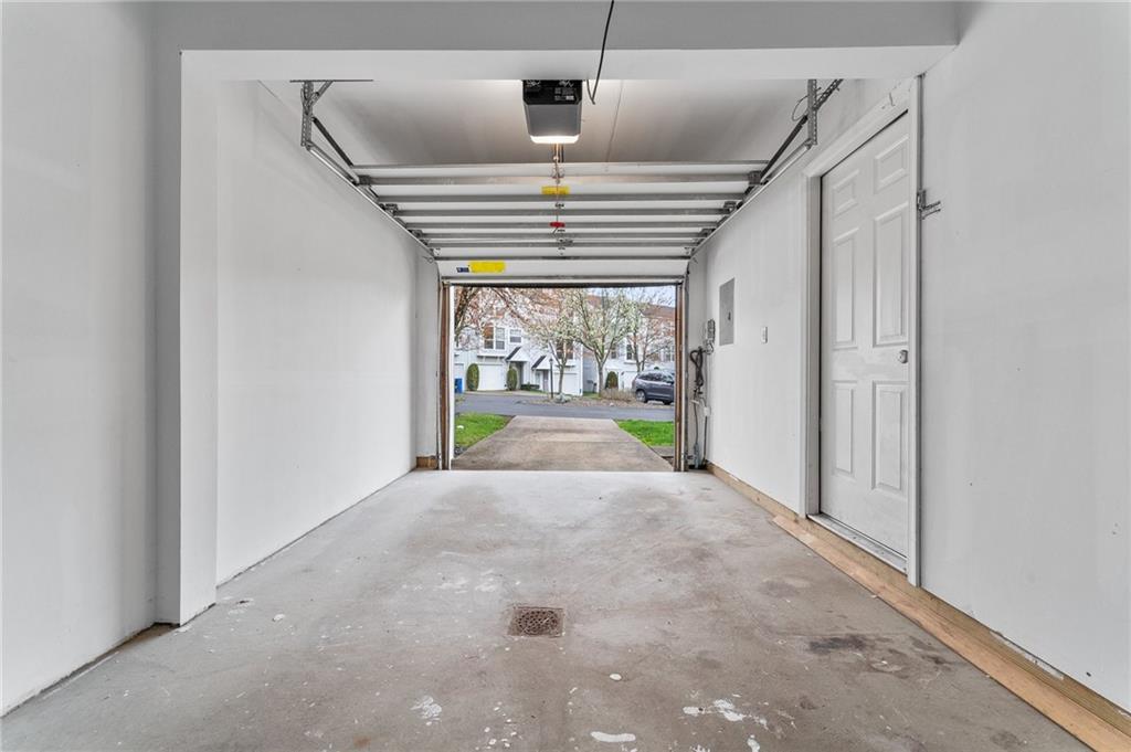 3 Hemingway Street Pittsburgh, PA 15213 - Photo 27 of 32 Gallery Image 27