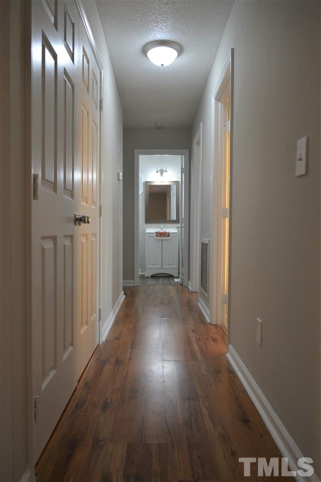 1603 Friendly Road Dunn, NC 28334 - Photo 11 of 24 Gallery Image 11