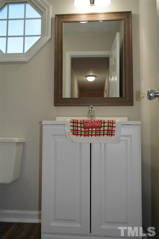1603 Friendly Road Dunn, NC 28334 - Photo 17 of 24 Gallery Image 17