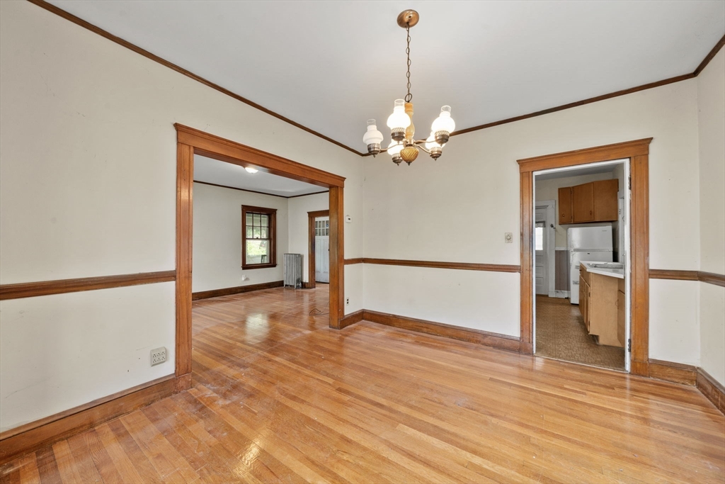242 Lincoln Street Lexington, MA 02421 - Photo 8 of 30